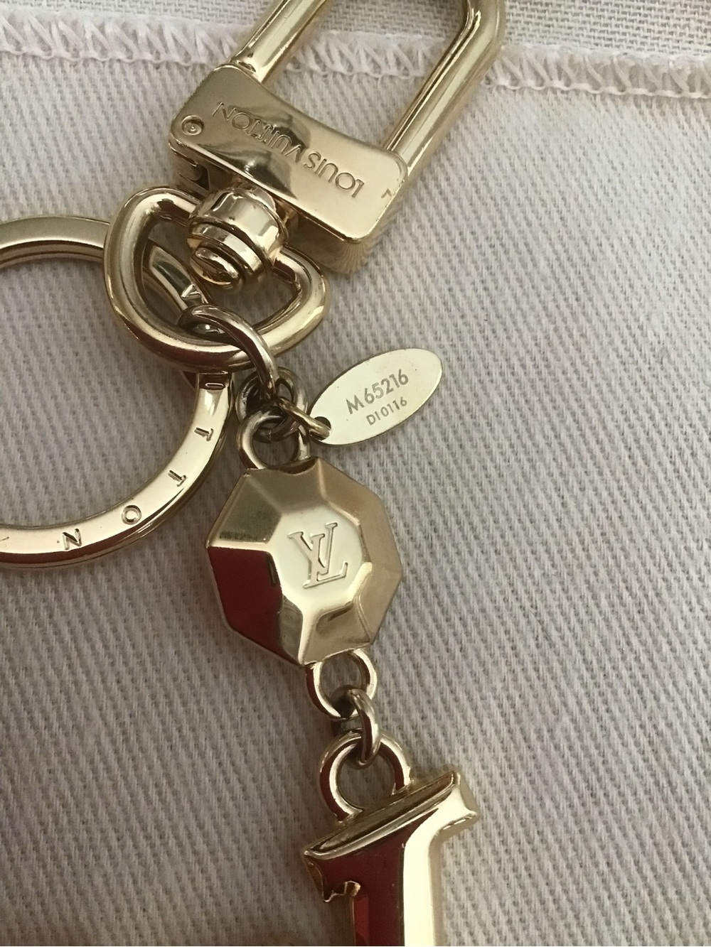 Preloved Louis Vuitton Facettes Bag Charm/ Key Holder - Picture 2 of 11